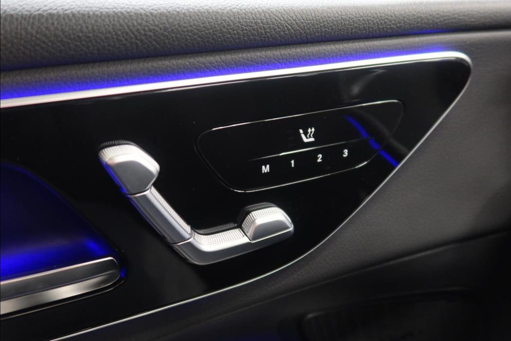 MERCEDES-BENZ GLC 2026