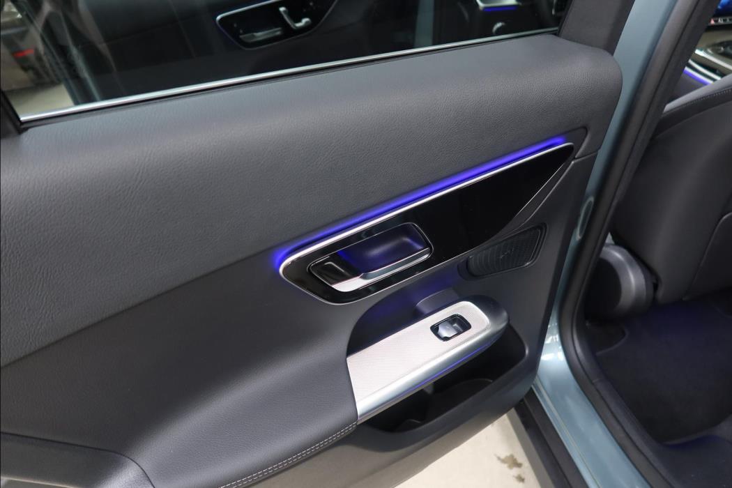 MERCEDES-BENZ GLC 2026