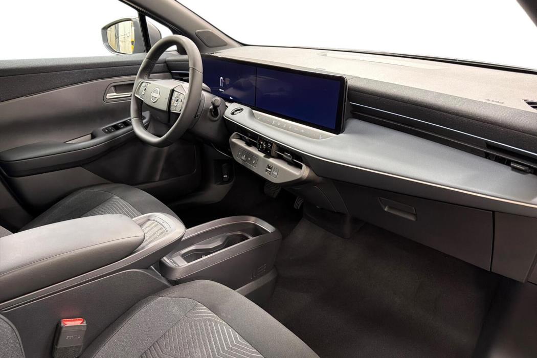 NISSAN Leaf 2026