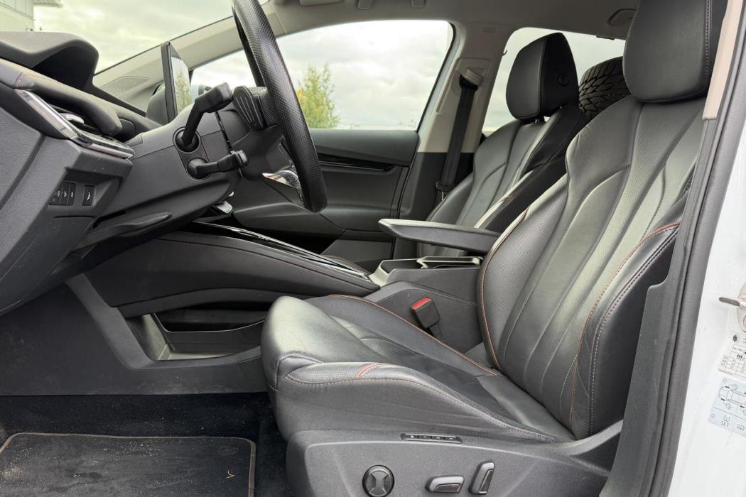 SKODA Enyaq 2021
