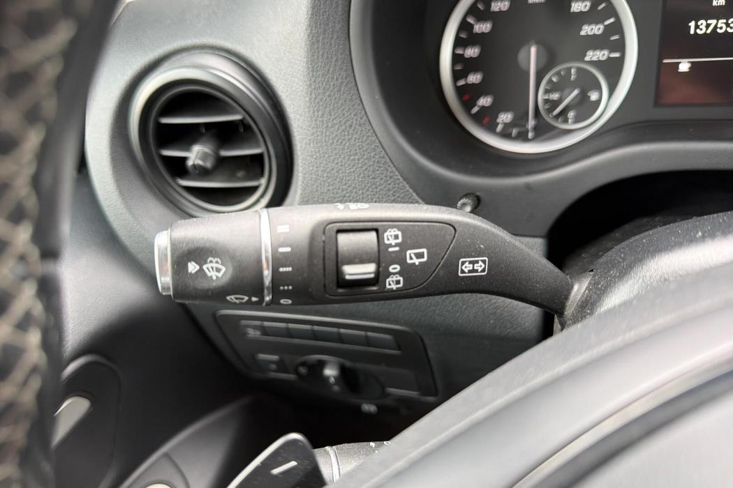 MERCEDES-BENZ Vito 2020