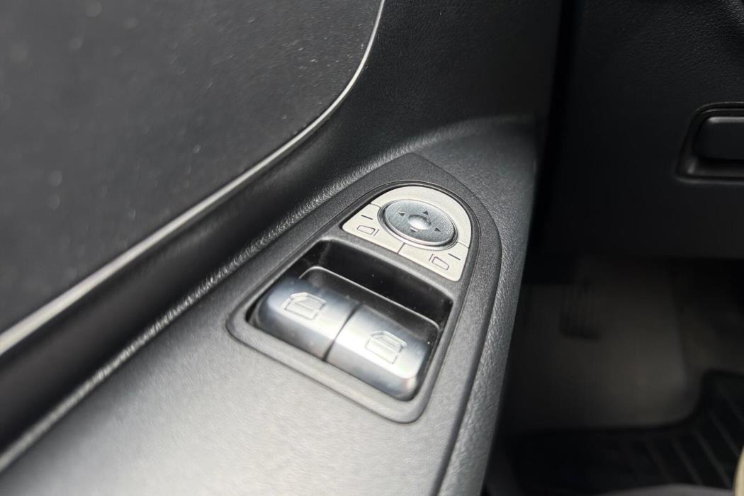 MERCEDES-BENZ Vito 2020