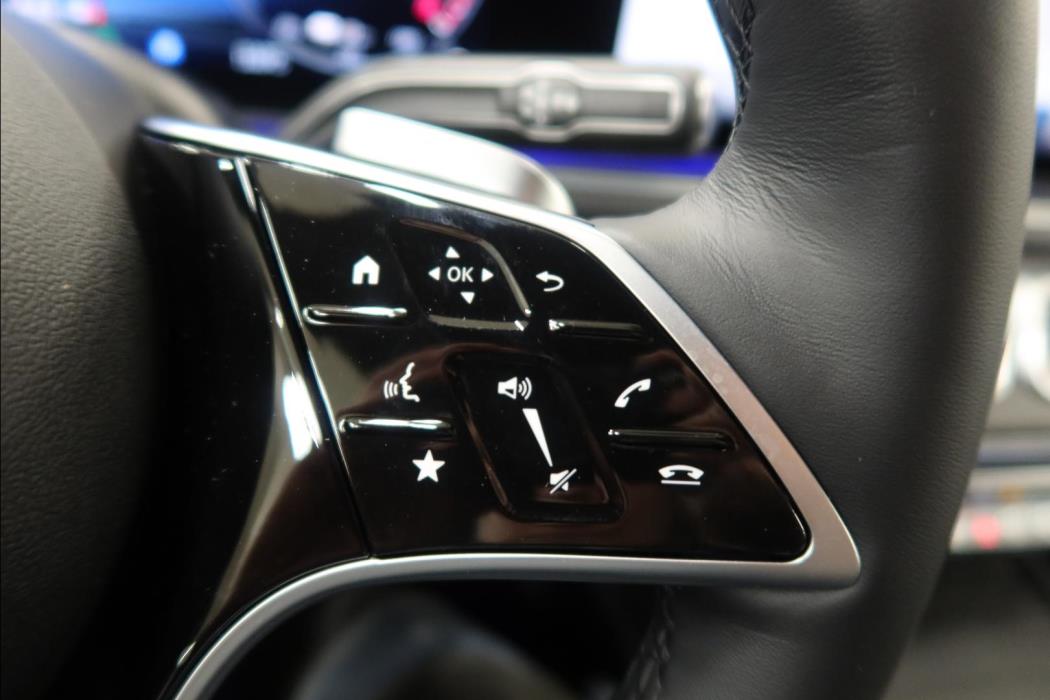 Mercedes-Benz GLE 2025