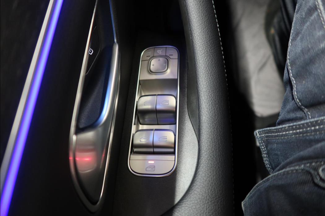 Mercedes-Benz GLE 2025