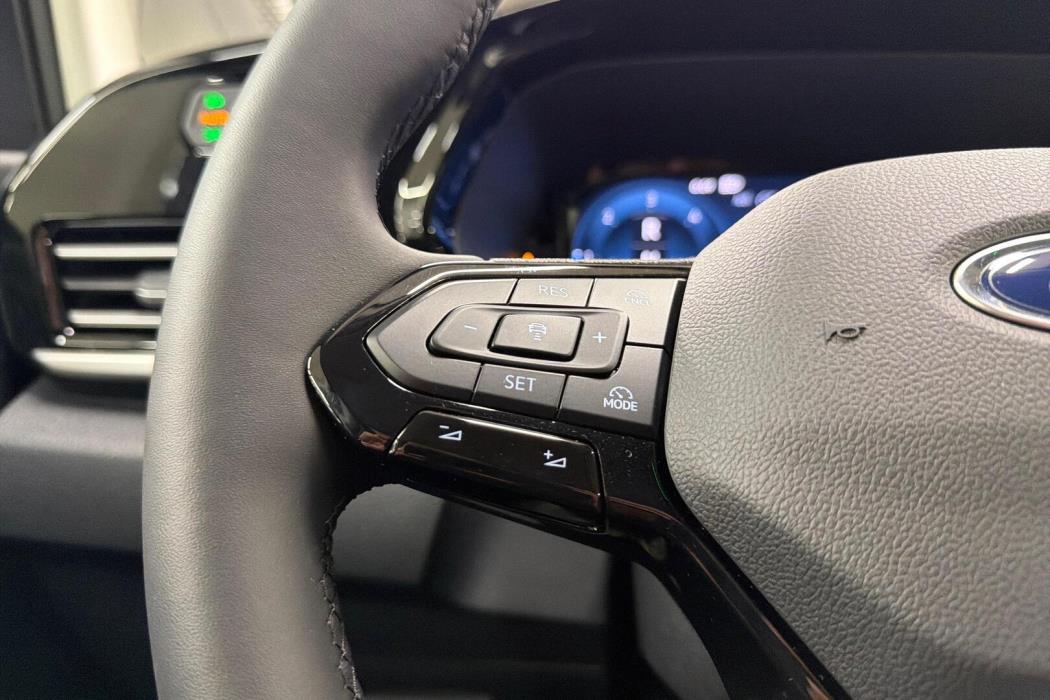 FORD TOURNEO CONNECT 2026