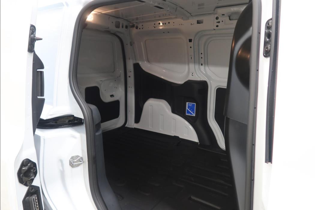 FORD TRANSIT COURIER 2026
