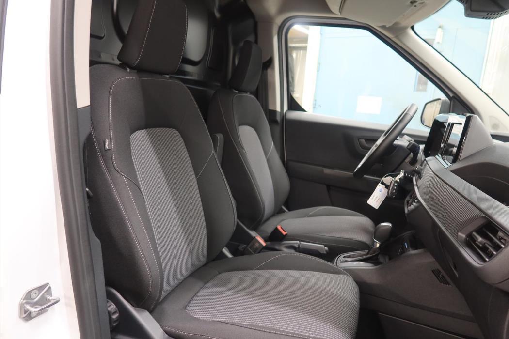 FORD TRANSIT COURIER 2026
