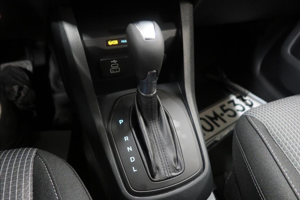 FORD TRANSIT COURIER 2026
