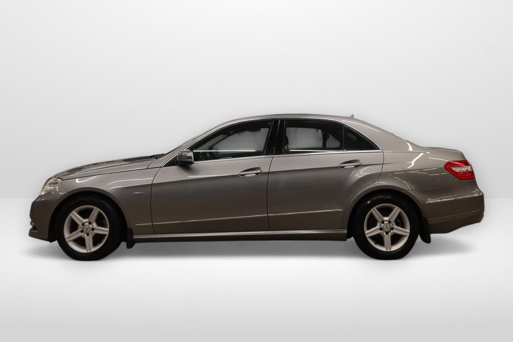 Mercedes-Benz E 2012