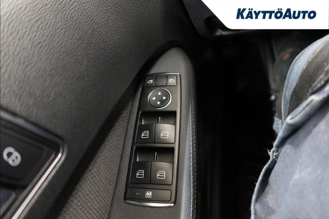 Mercedes-Benz E 2012