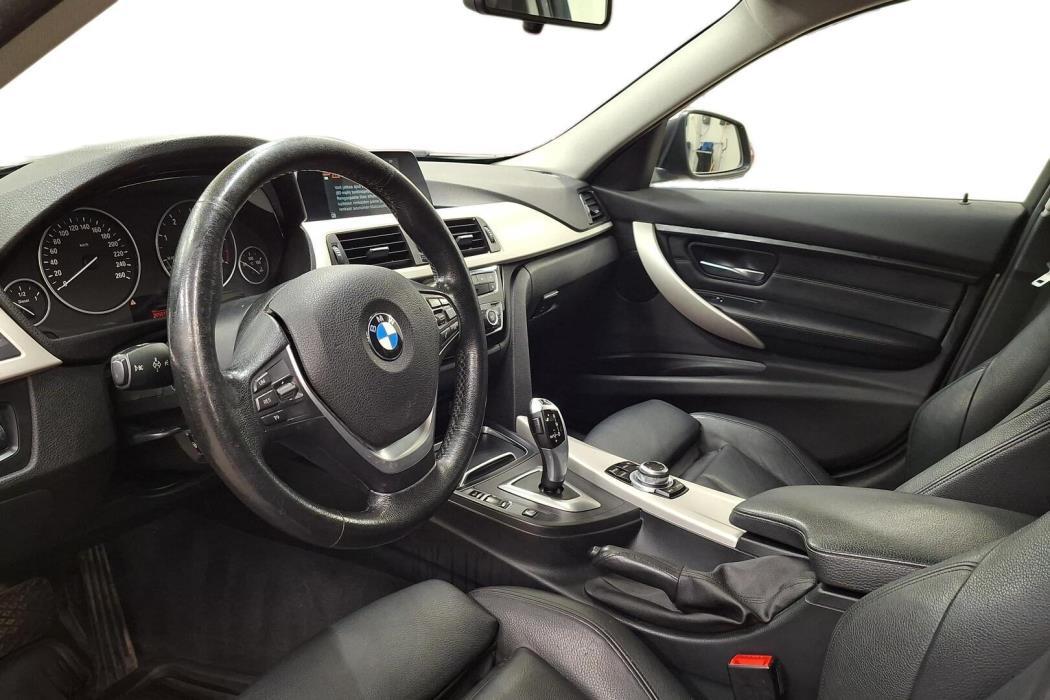 BMW 320 2017