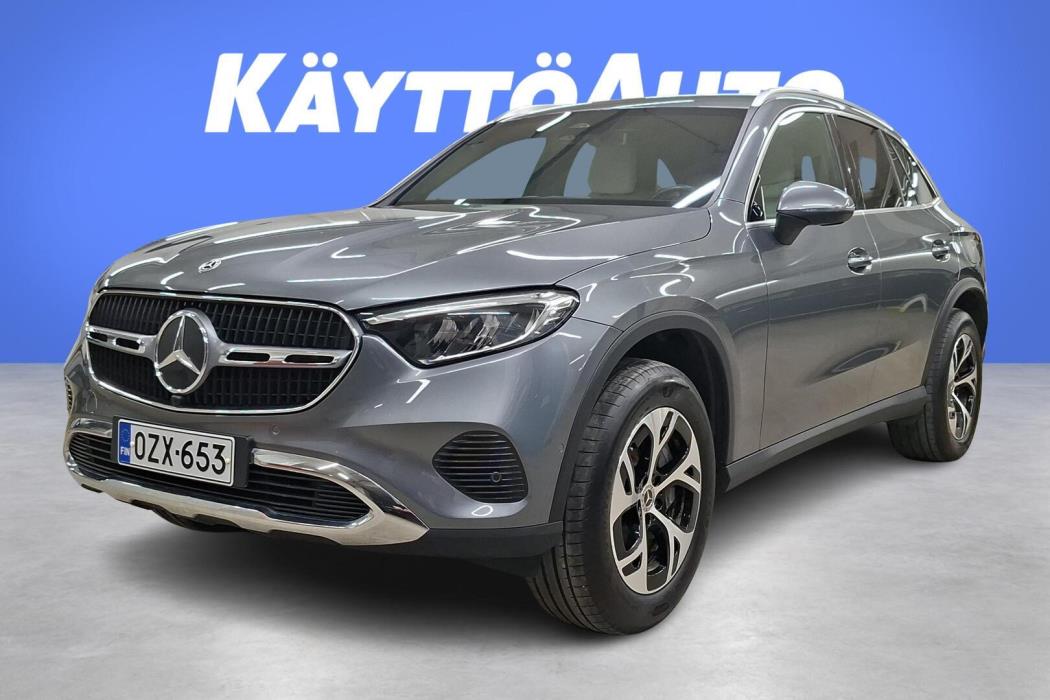 MERCEDES-BENZ GLC 2023