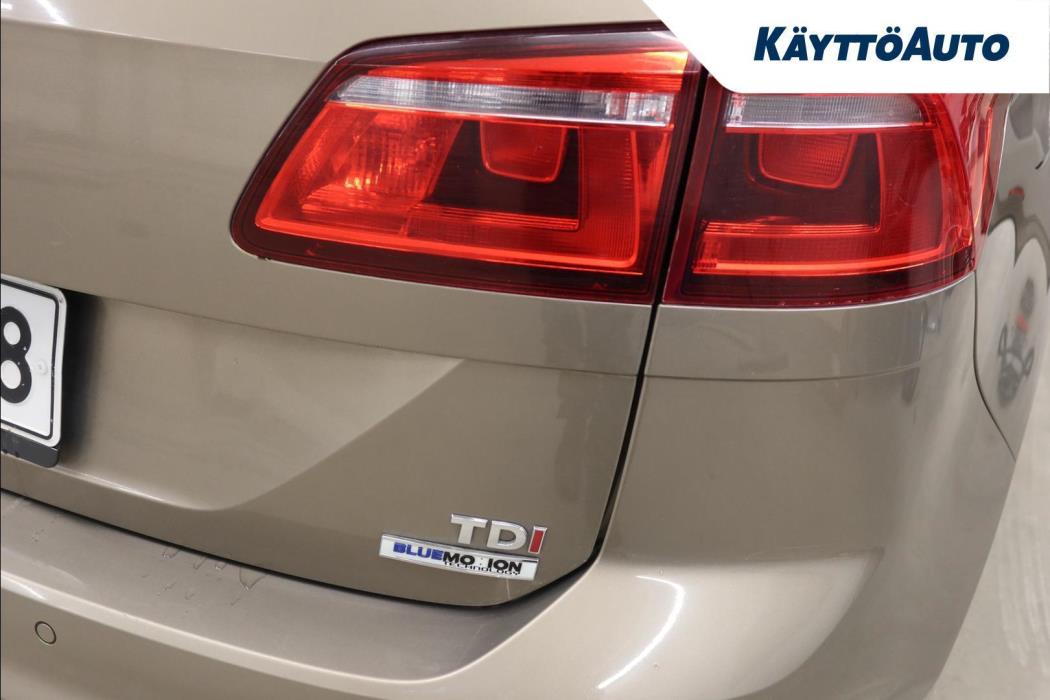 VOLKSWAGEN Golf Sportsvan 2014