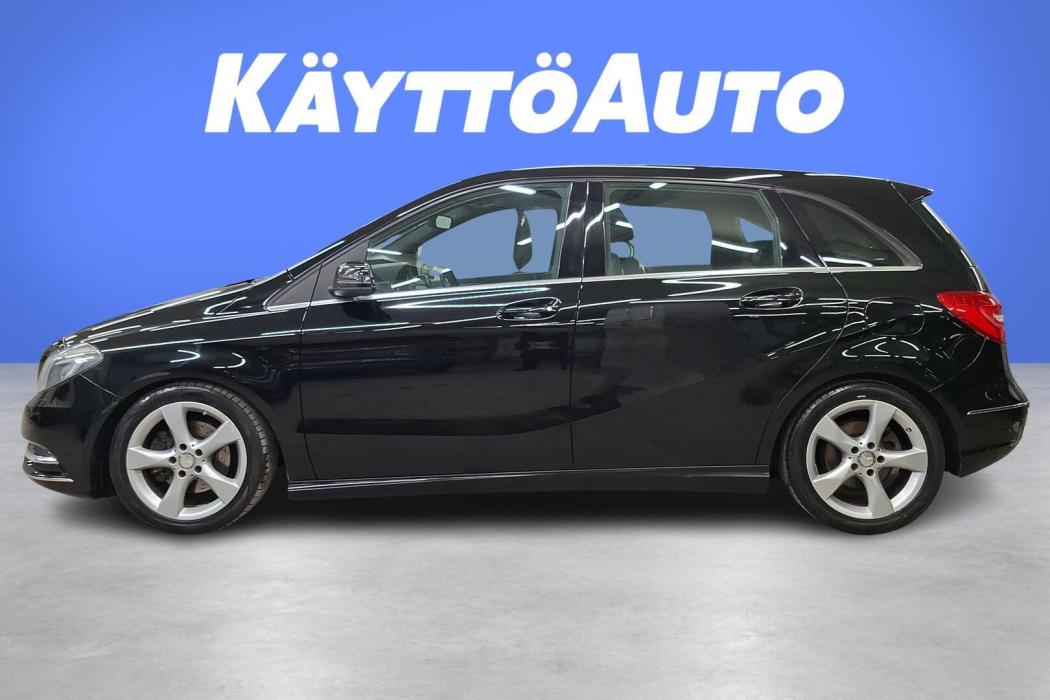 MERCEDES-BENZ B 2015