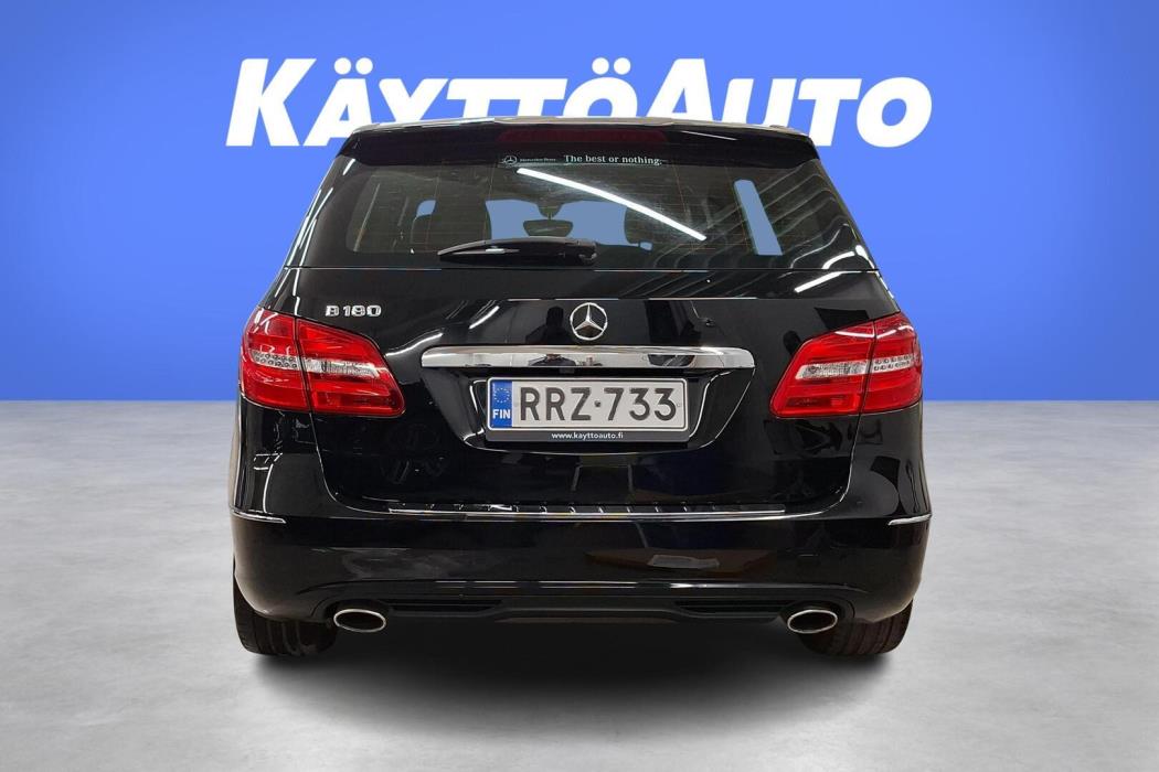 MERCEDES-BENZ B 2015