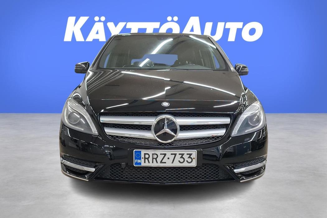 MERCEDES-BENZ B 2015