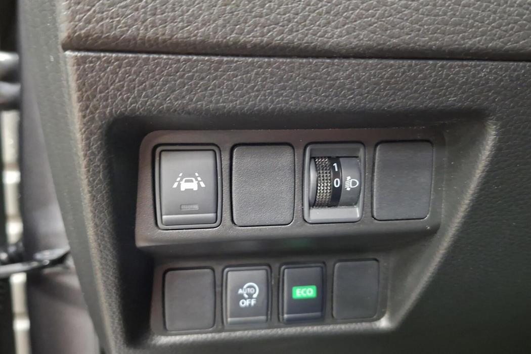 NISSAN Qashqai 2019