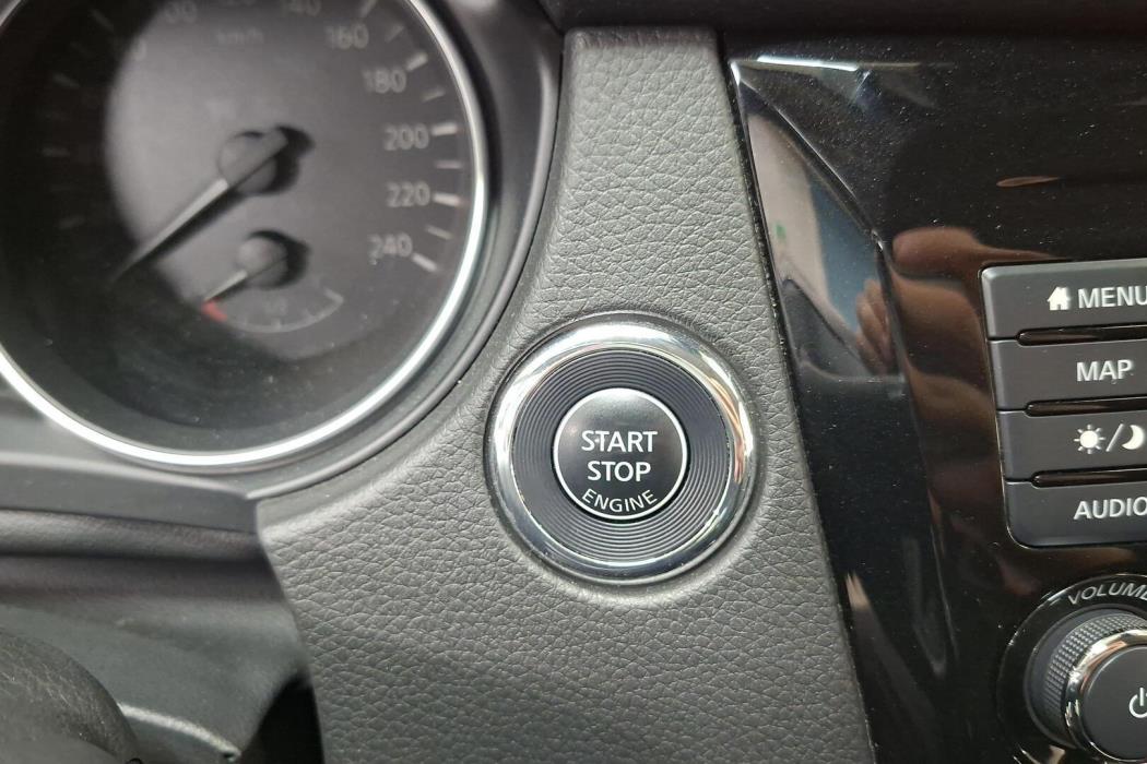 NISSAN Qashqai 2019