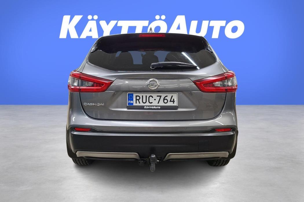 NISSAN Qashqai 2019