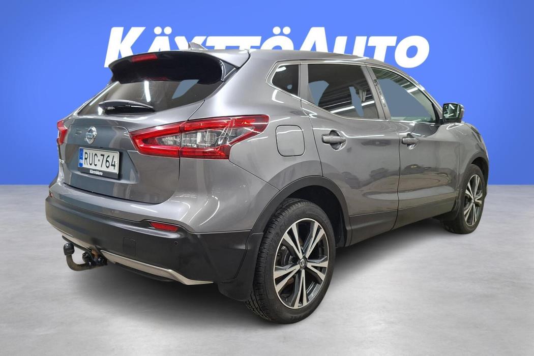 NISSAN Qashqai 2019