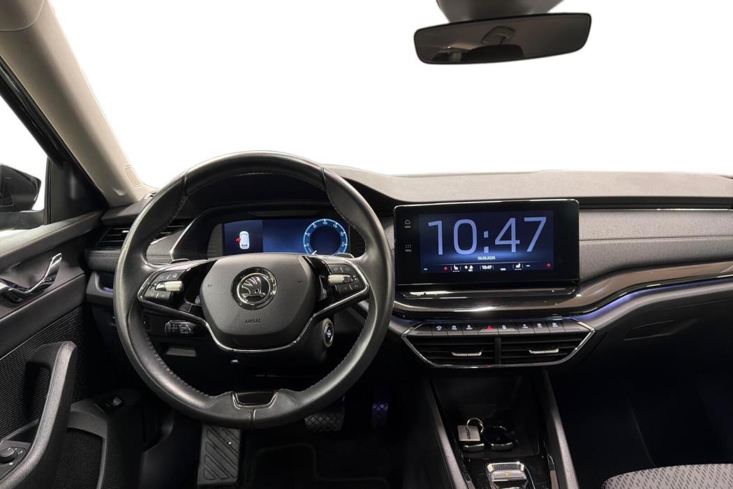 SKODA Octavia 2023