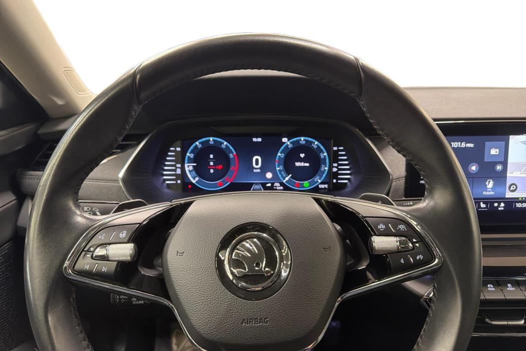 SKODA Octavia 2023