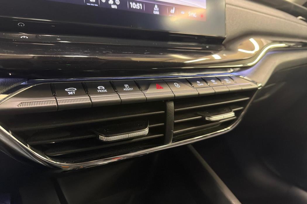 SKODA Octavia 2023