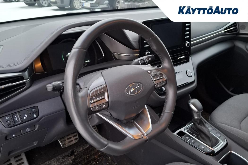 Hyundai IONIQ hybrid 2021