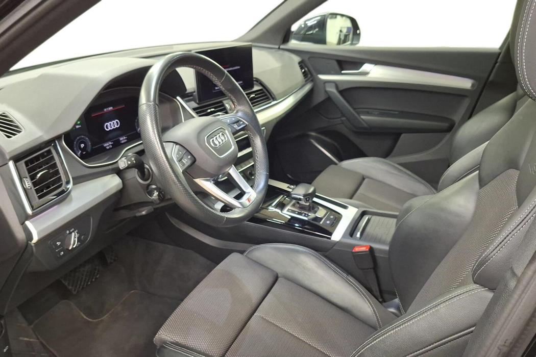 AUDI Q5 2021