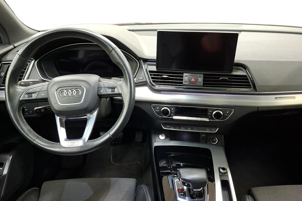 AUDI Q5 2021