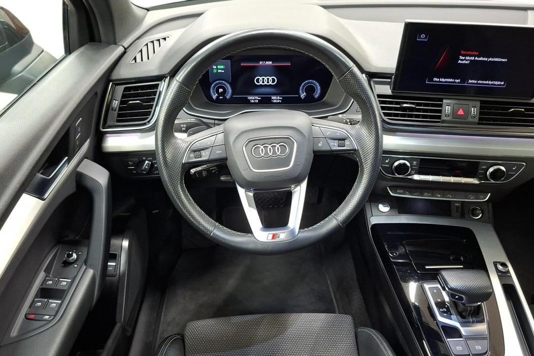 AUDI Q5 2021
