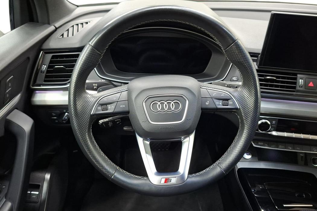 AUDI Q5 2021