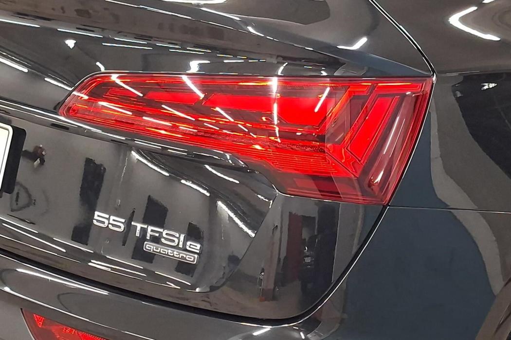 AUDI Q5 2021