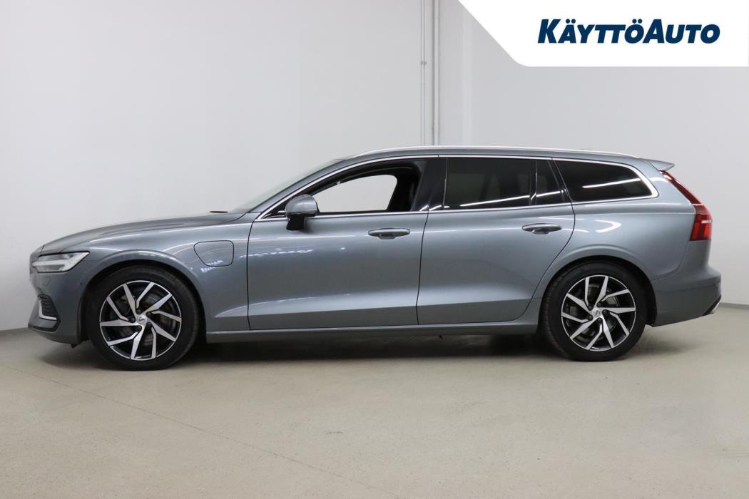 VOLVO V60 2020