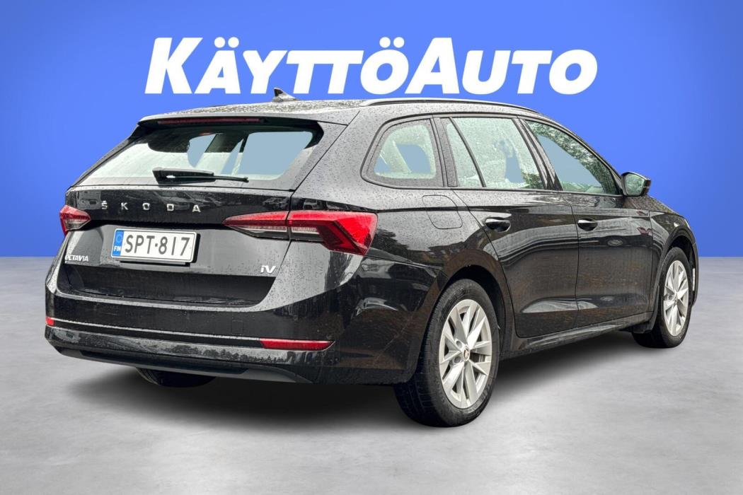 SKODA Octavia 2024
