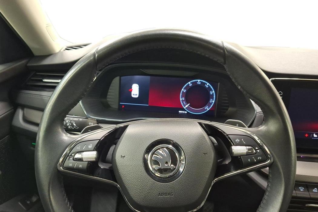 SKODA Octavia 2024