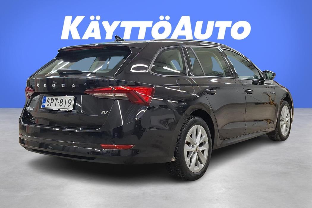 SKODA Octavia 2024