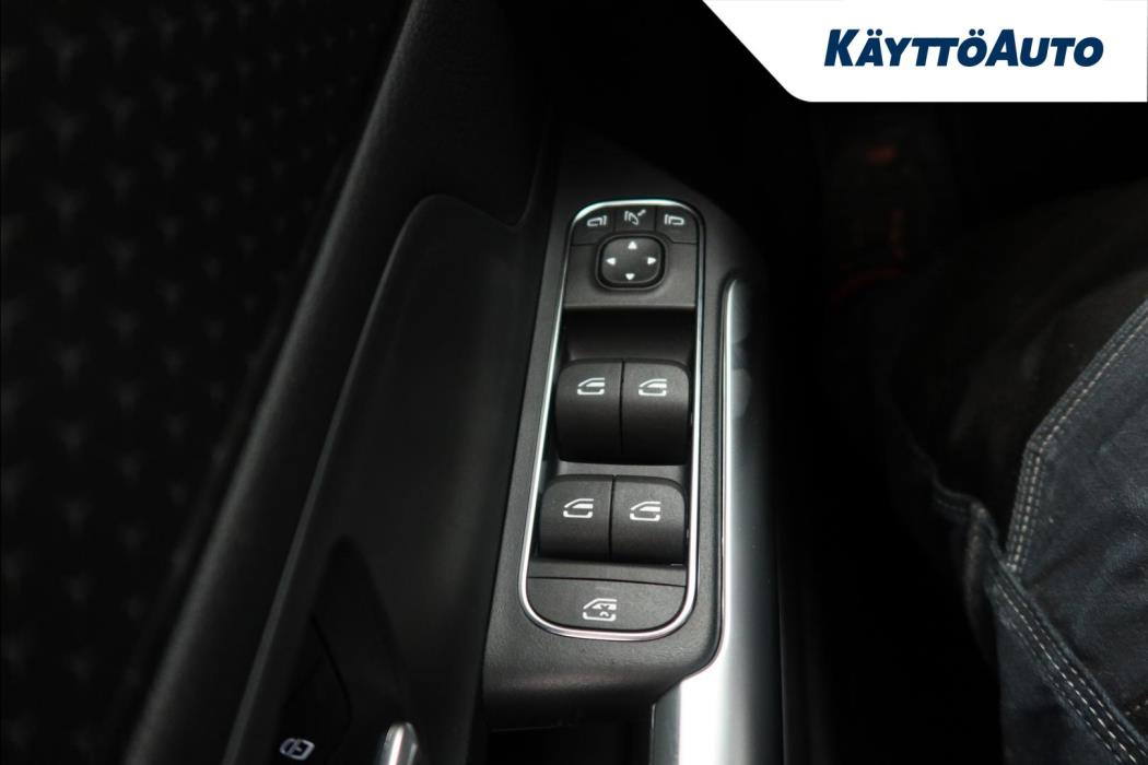 Mercedes-Benz EQA 2025