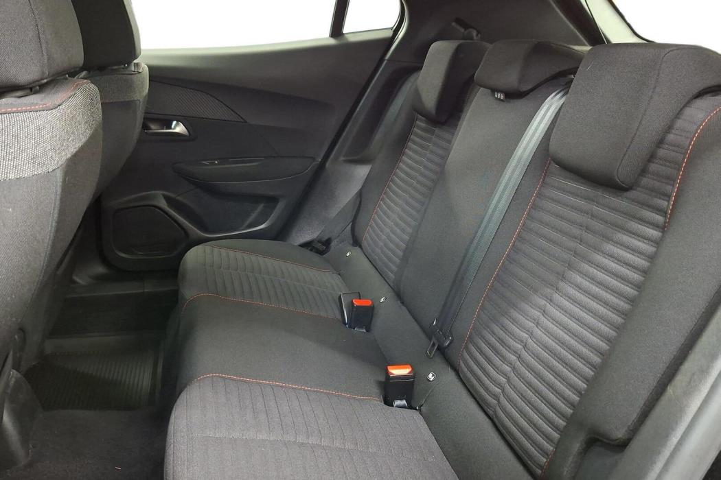 PEUGEOT 2008 2021