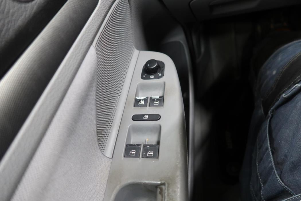 Volkswagen Golf 2005