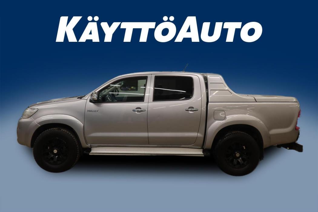 TOYOTA Hilux 2016