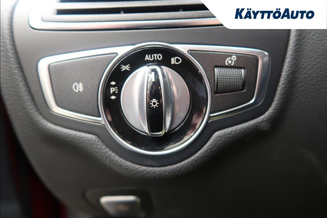 MERCEDES-BENZ C 2016