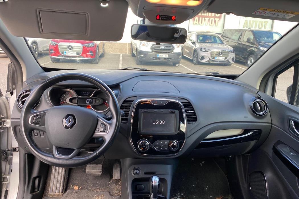 RENAULT Captur 2017