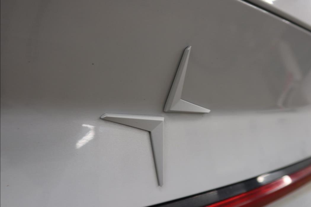 POLESTAR 2 2023