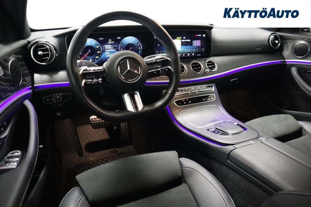 MERCEDES-BENZ E 2023