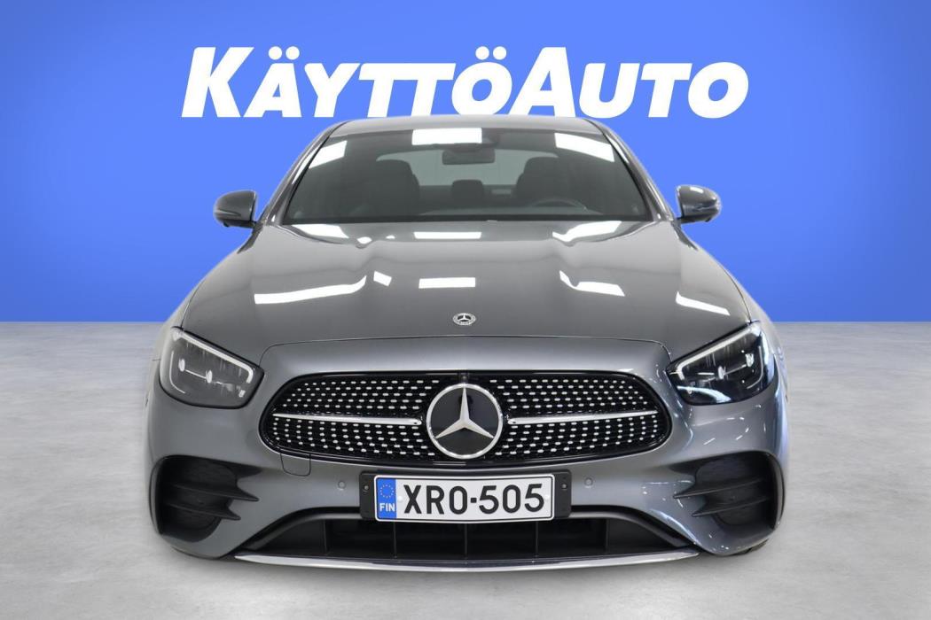 MERCEDES-BENZ E 2023