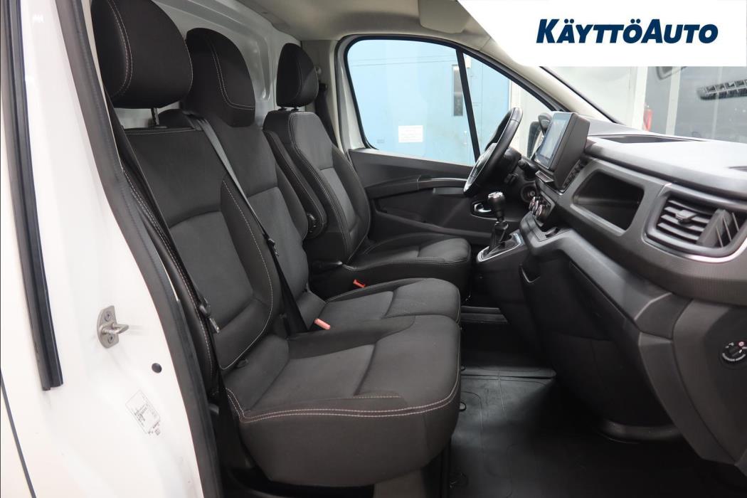 NISSAN Primastar 2023