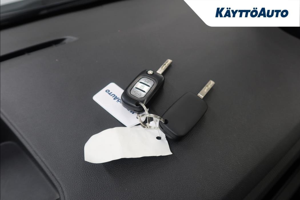 NISSAN Primastar 2023