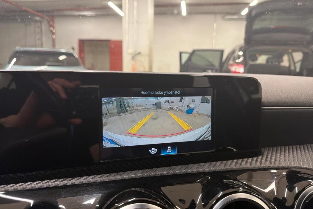 MERCEDES-BENZ A 2019
