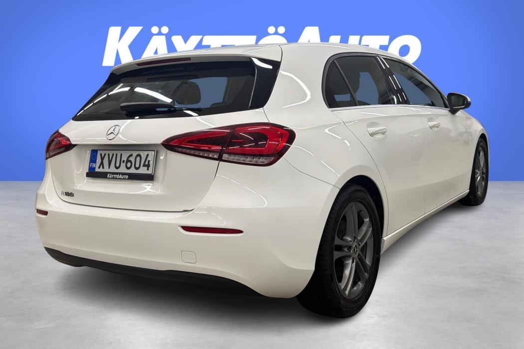 MERCEDES-BENZ A 2019